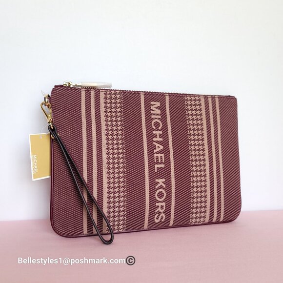 MICHAEL KORS Jet Set Signature Jacquard Large Zip Pouch Wristlet- Dark Berry⭐ - Picture 3 of 16